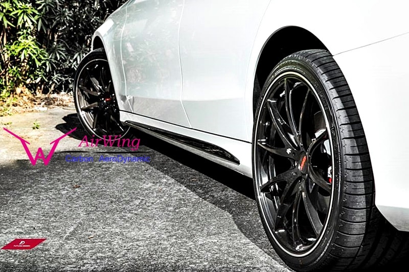 Mercedes-Benz W205 side skirt carbon insert 05